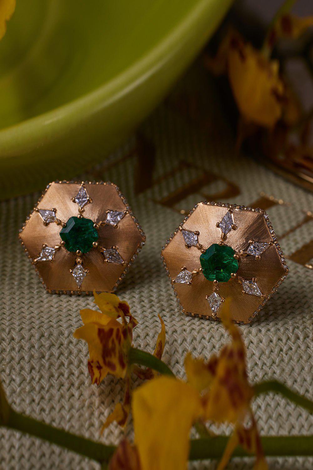 ARUNASHI-Emerald Hexagon Earrings-YELLOW GOLD