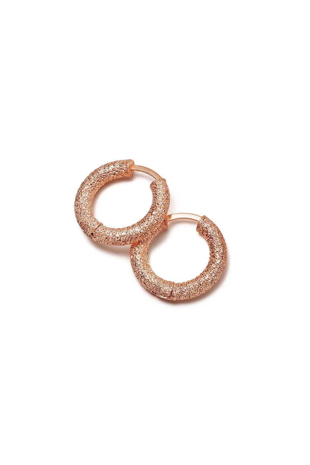 CAROLINA BUCCI-Florentine Finish Round Huggy Earrings-ROSE GOLD