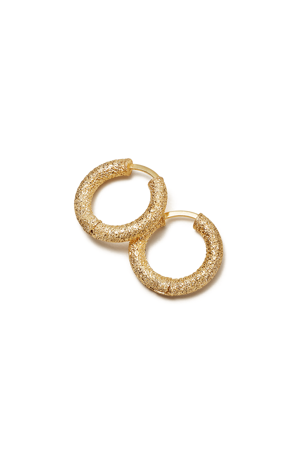 CAROLINA BUCCI-Florentine Finish Round Huggy Earrings-YELLOW GOLD