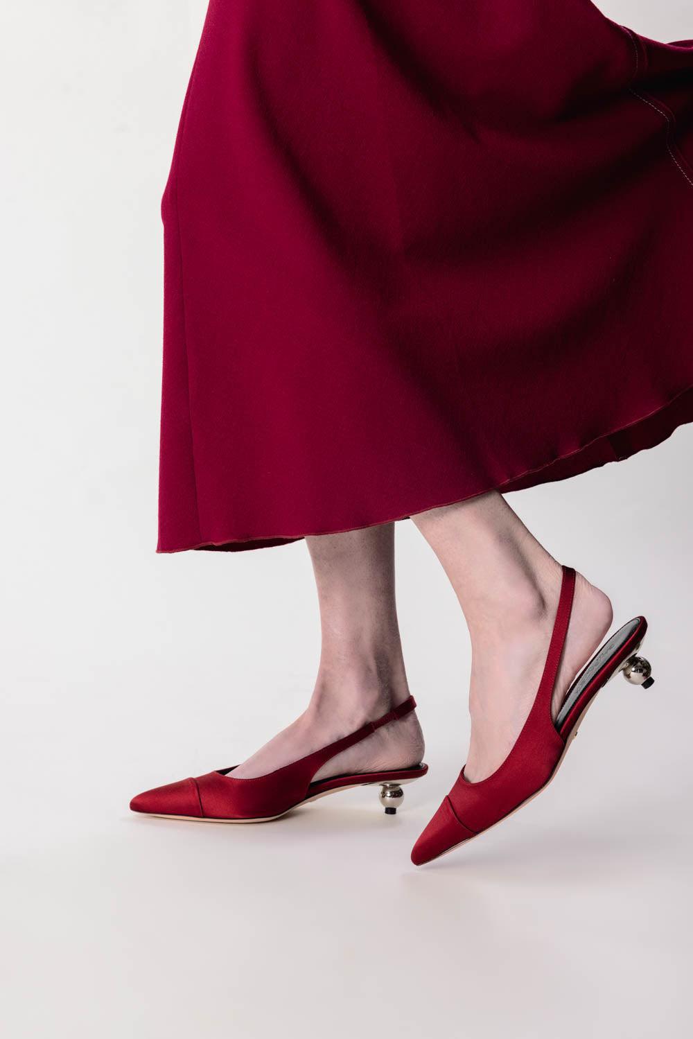 GIAMBATTISTA VALLI-Slingback Heel - Ruby Crystal-