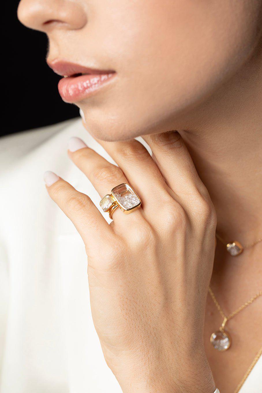 MORITZ GLIK-Rectangular Diamond Shaker Ring-