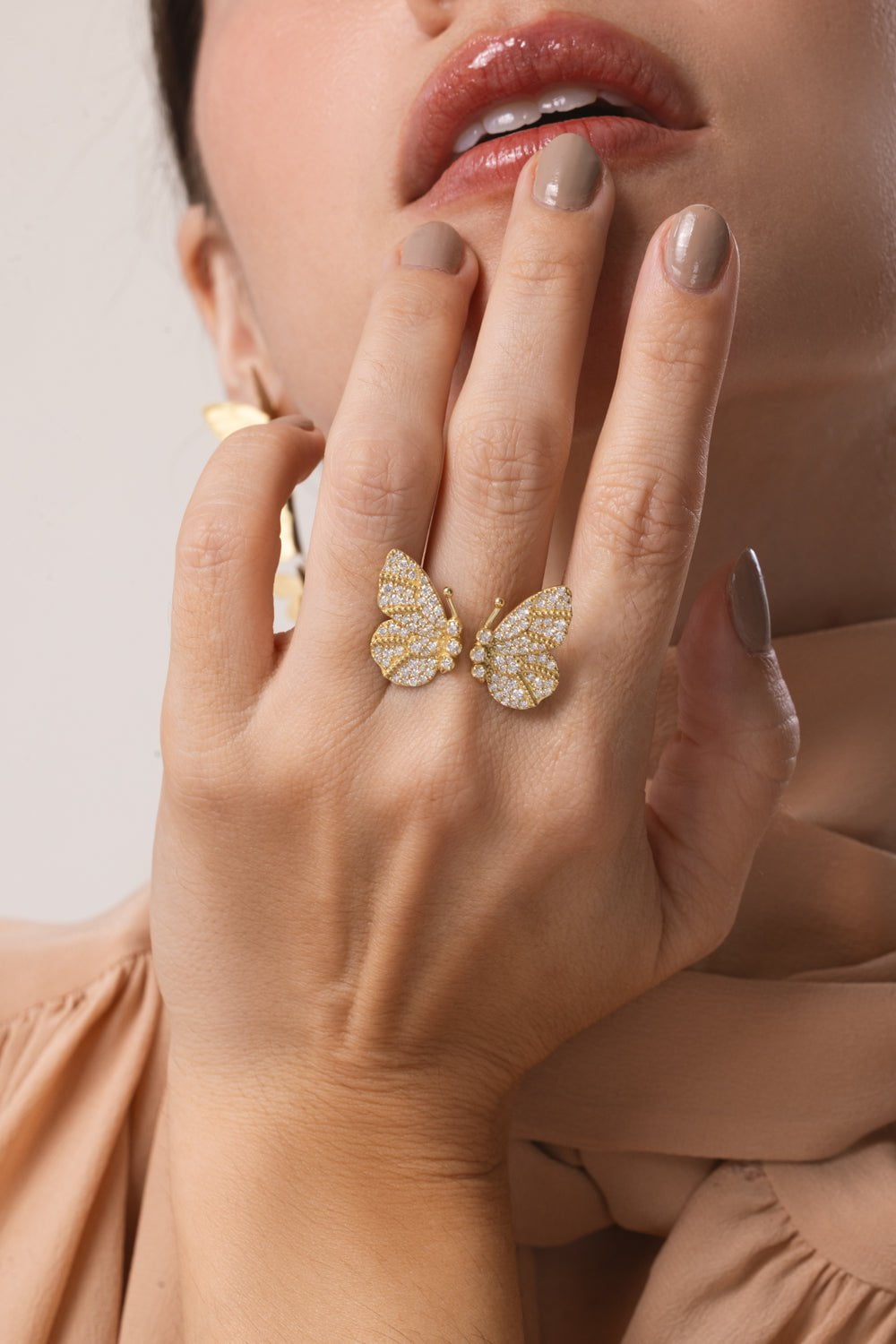 TANYA FARAH-Diamond Butterfly Ring-YELLOW GOLD